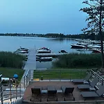 Апартаменты Vip Pratum