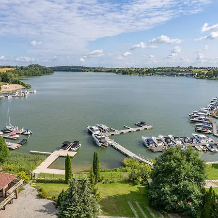 Vip Pratum Apartment