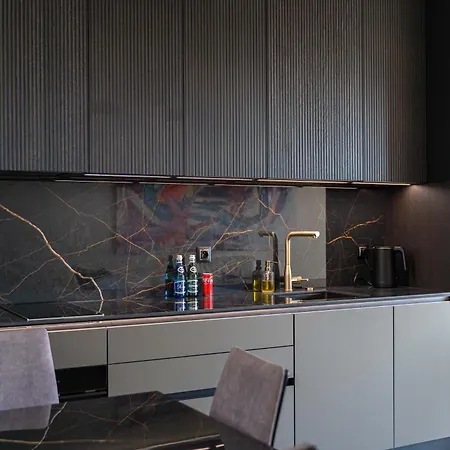 Apartment Vip Pratum