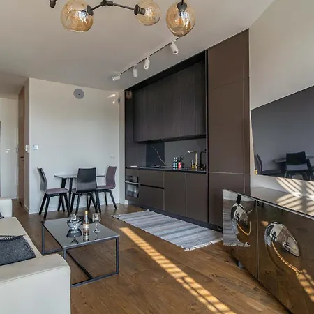 Vip Pratum Apartment *